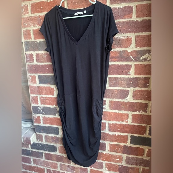 Athleta Black Topanga Ruched Dress Size Large - Picture 4 of 10